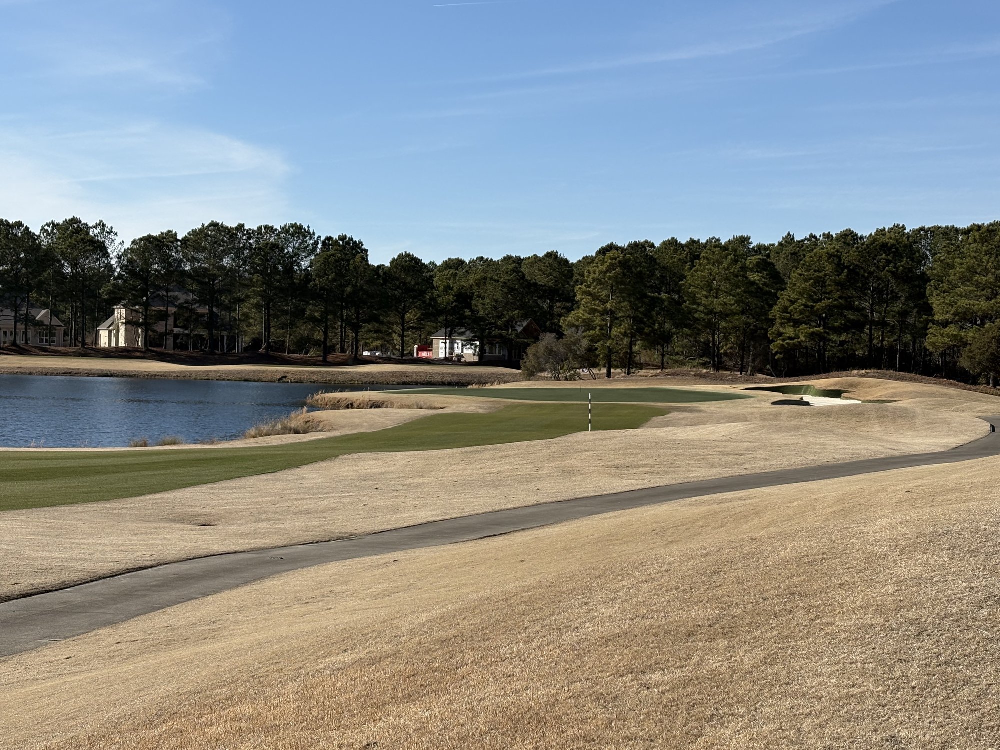 McKay nine hole with water hazard and elevated green at Thistle Golf Club Sunset Beach NC